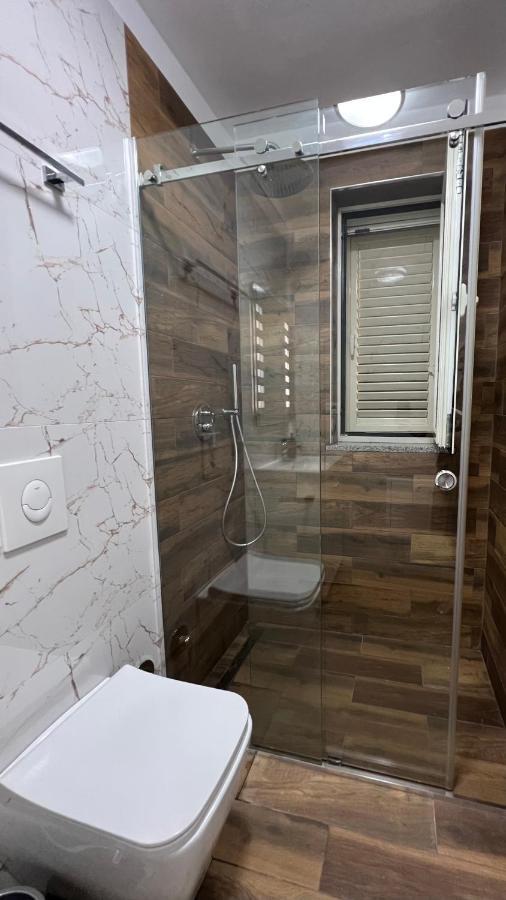 Vila 90 Boutique Hotel Tirana Kültér fotó