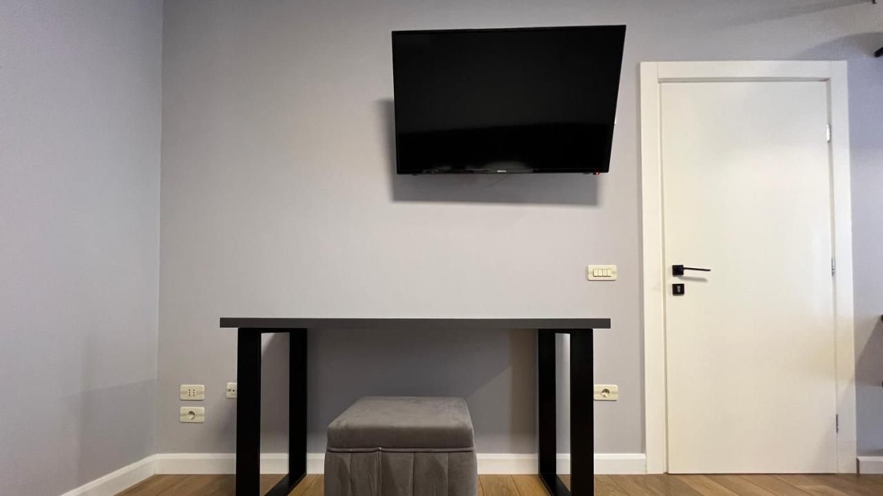 Vila 90 Boutique Hotel Tirana Kültér fotó
