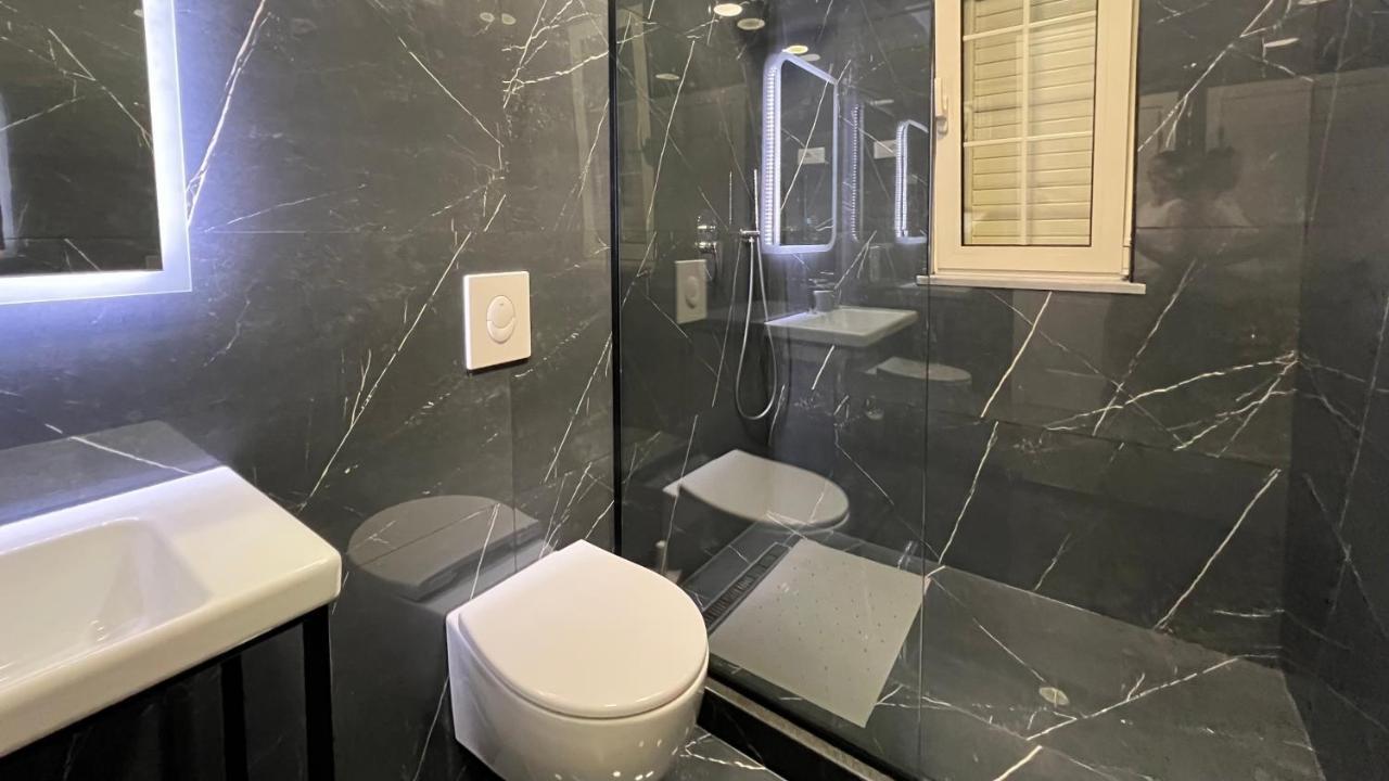 Vila 90 Boutique Hotel Tirana Kültér fotó